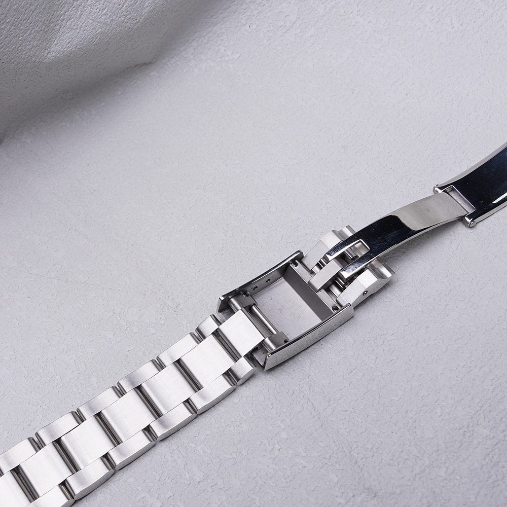 Bracelet de montre en acier ma - Suede Strap Watch avis et prix